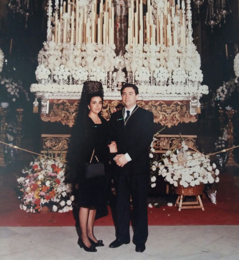 La Hermandad de la Esperanza Macarena llora el fallecimiento de María Rodríguez Ruiz, Camarera de la Virgen de la Esperanza