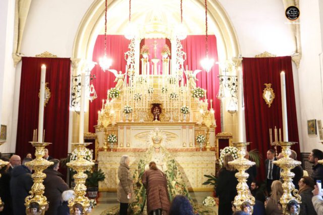 Besamanos Esperanza Macarena en San Gil 2025