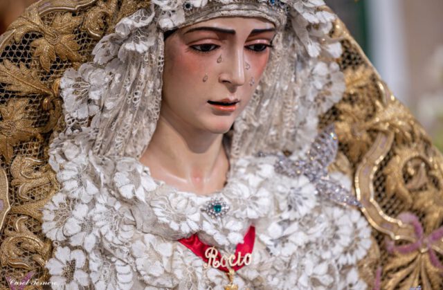 Besamanos Virgen del Rocio