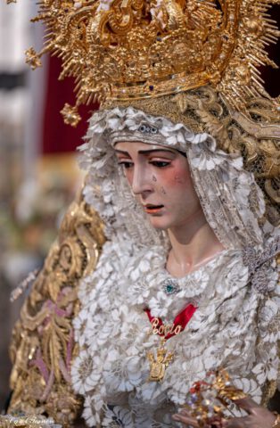 Besamanos Virgen– del Rocio