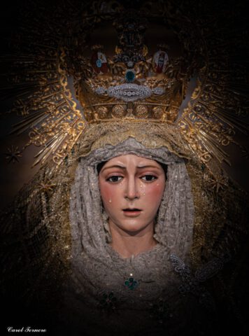 Esperanza Macarena en Besamanos en San Gil