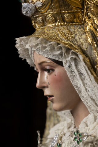 Esperanza Macarena perfil-