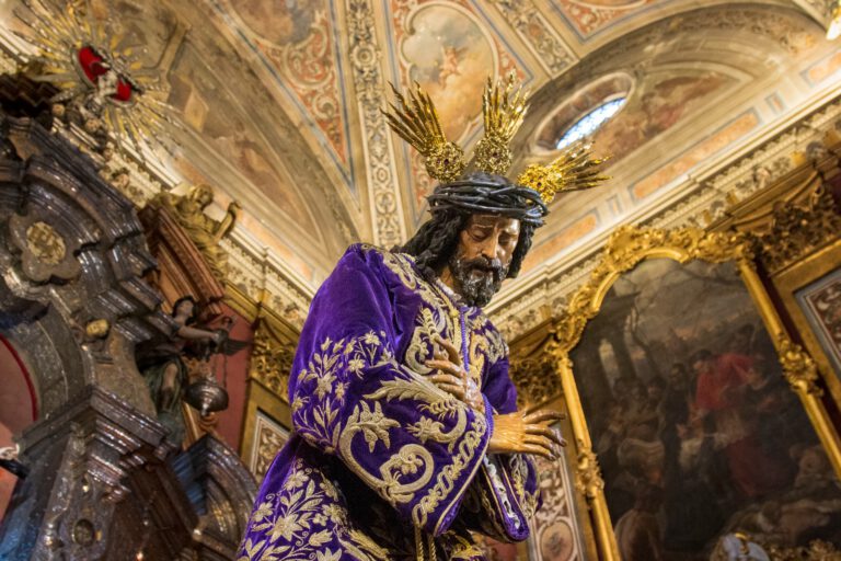 Traslado de Nuestro Padre Jesús de la Pasión a la Capilla Sacramental del Salvador