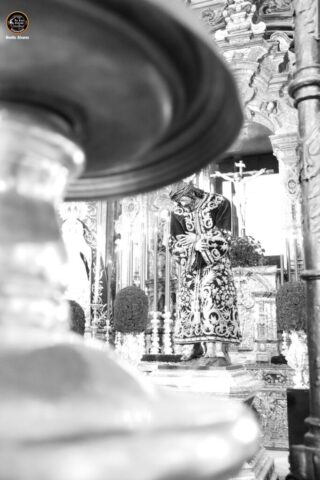 Besapie el Señor de Pasion