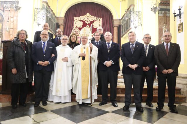 El Arzobispo preside el Acto Eucarístico en San Ildefonso