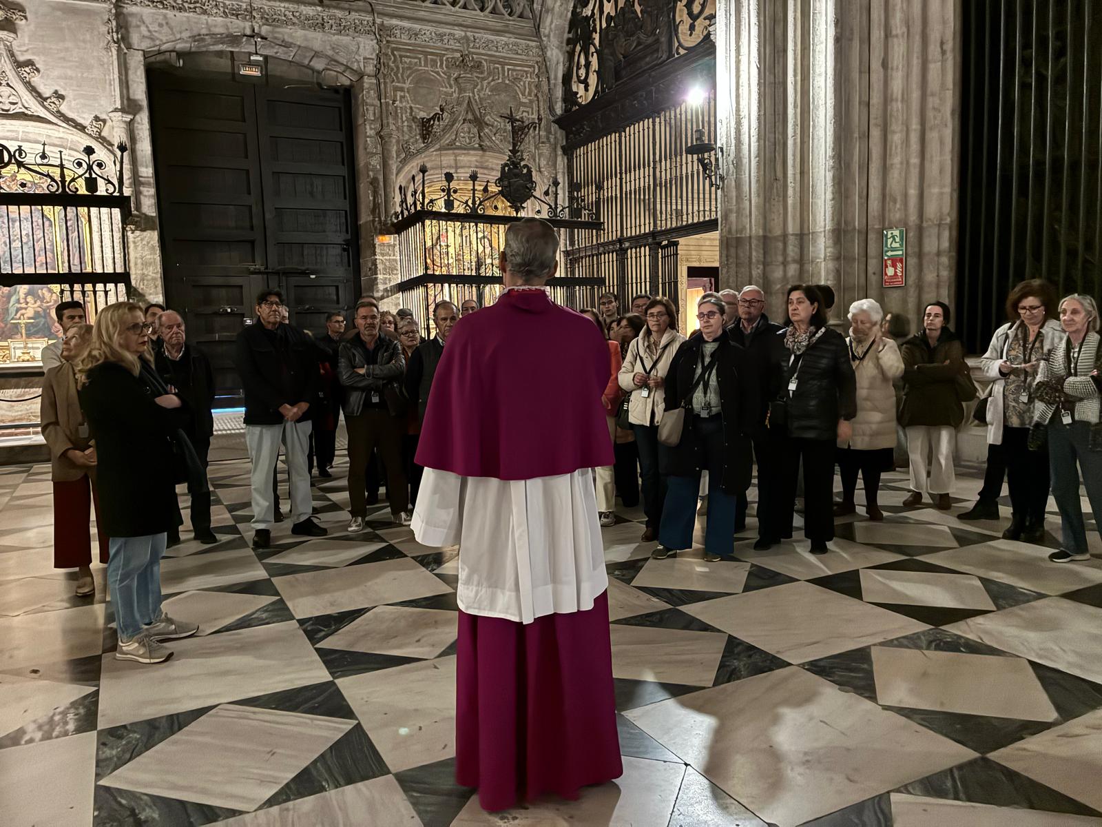 Itinerario catequético sobre la santidad en la Catedral de Sevilla