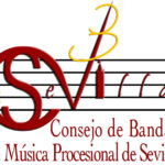 Músicos de bandas procesionales de Sevilla en ensayo o desfile