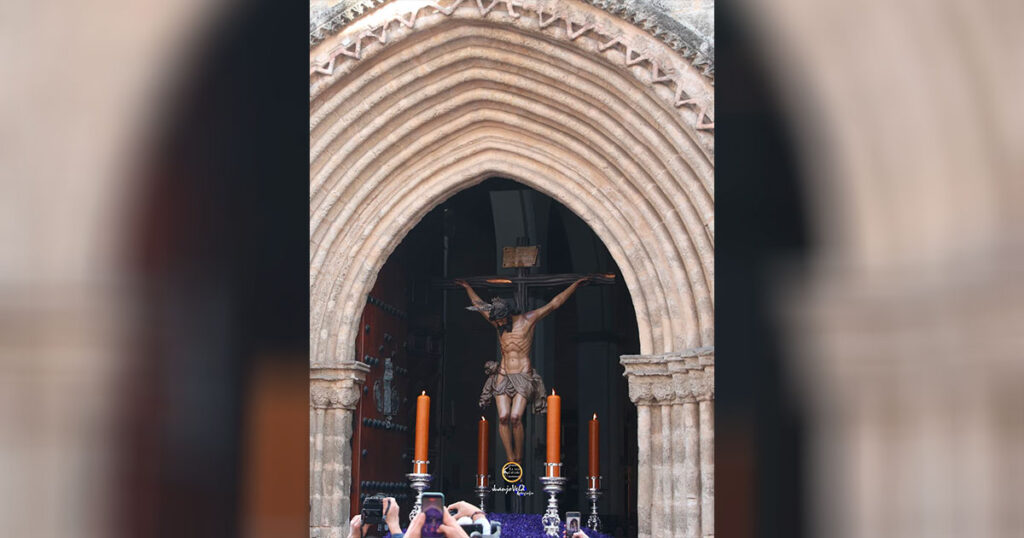 Cristo de la Buena Muerte en el Vía Crucis del Consejo 2026 en la Catedral de Sevilla