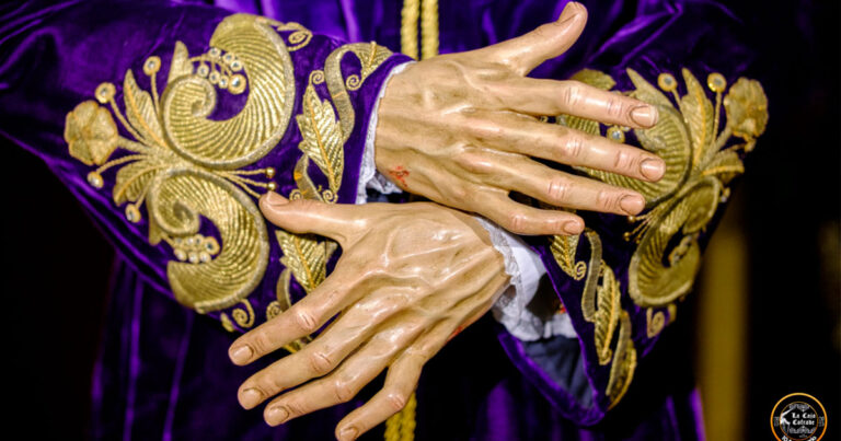 El Señor de la Caridad en su Besamanos de Cuaresma en Imágenes