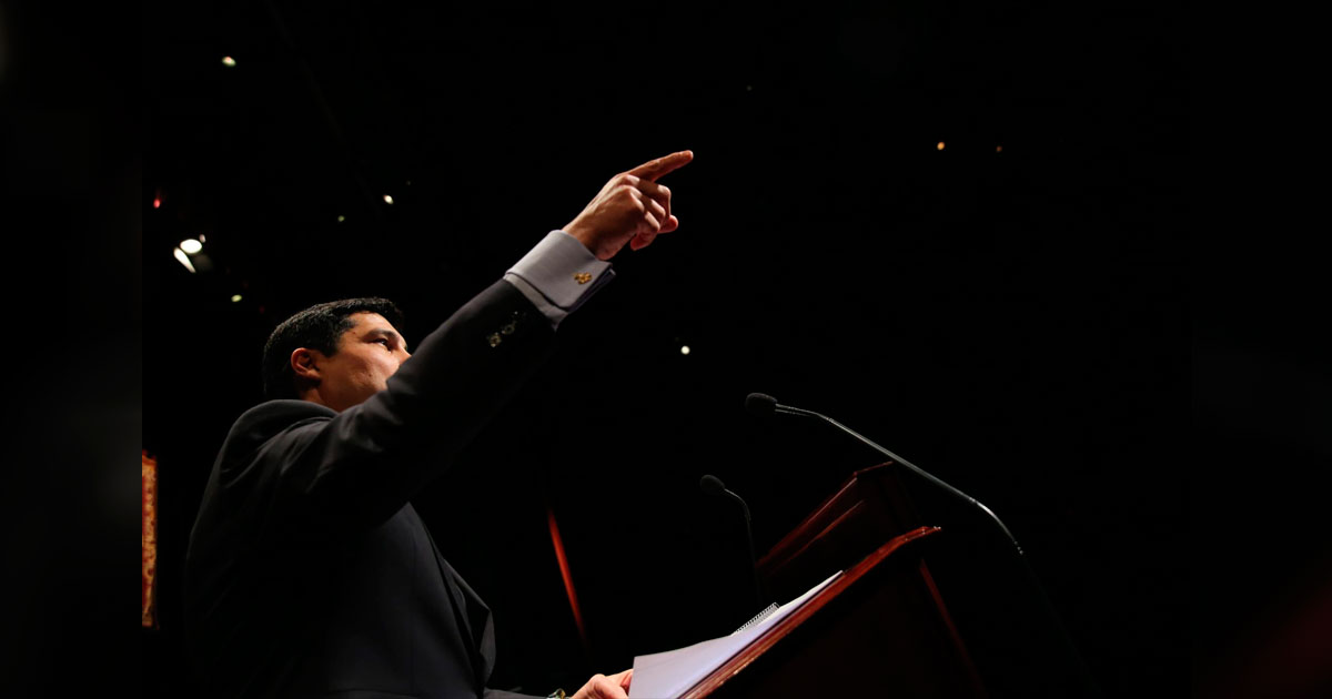 Pregón de la Semana Santa de Sevilla 2026 en el Teatro de la Maestranza