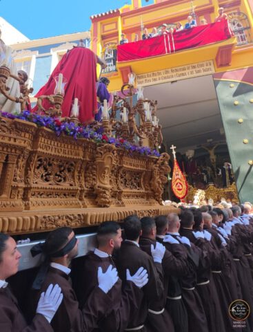 Dulce Nombre saluda Archicofradia Sangre