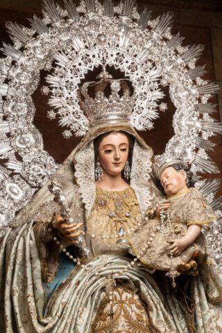 Virgen del Rosario de la Macarena (3)