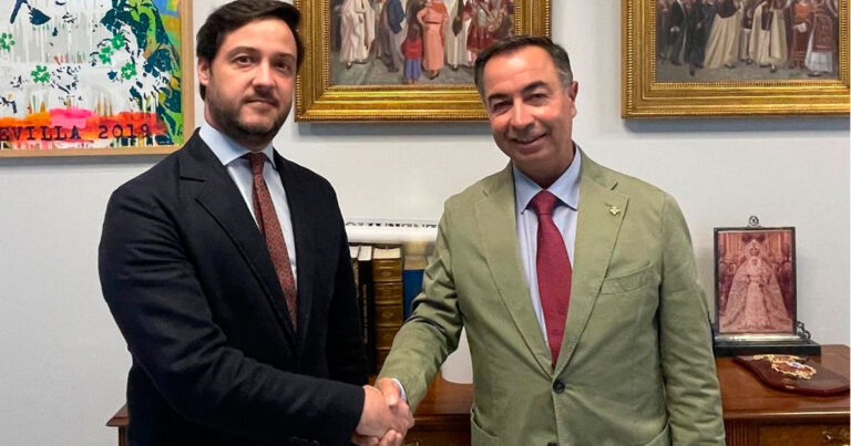 Gonzalo Navarro Realizará la Reproducción de las Bambalinas del Palio de la Esperanza Macarena