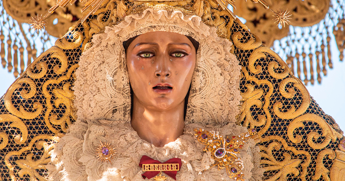 Leandro González nuevo vestidor de los titulares de la Hermandad de San Pablo.
