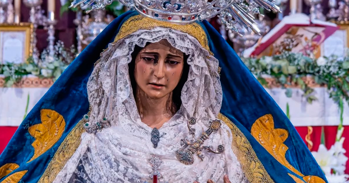 María Santísima de la Amargura de la Hermandad del Rescatado de Córdoba en imágenes del comunicado oficial sobre su próxima restauración por el IAPH.