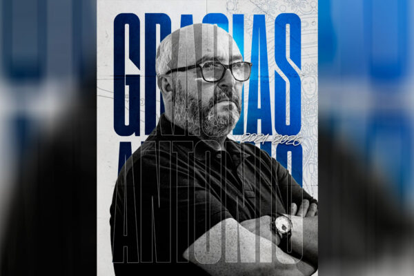 Comunicado oficial de la Agrupación Musical Virgen de los Reyes anunciando la salida de Antonio Velasco como director de la asociación.