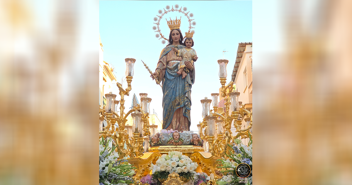 procesion de maria auxiliadora en malaga