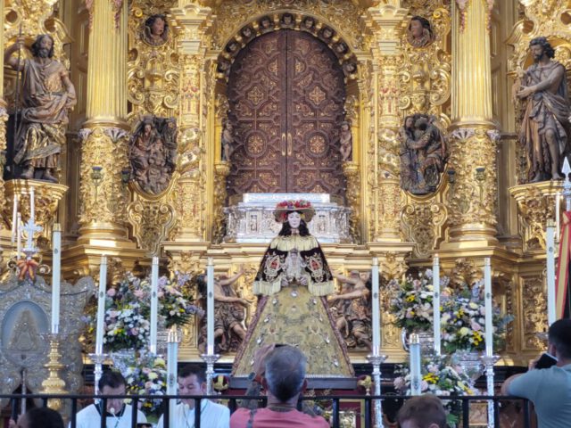 Venida de la Virgen del Rocio 2026