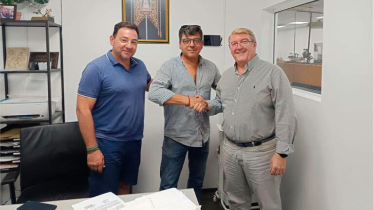La Hermandad del Rocío del Cerro del Águila Da un Nuevo Paso en la Ejecución de su Banderín de Camino