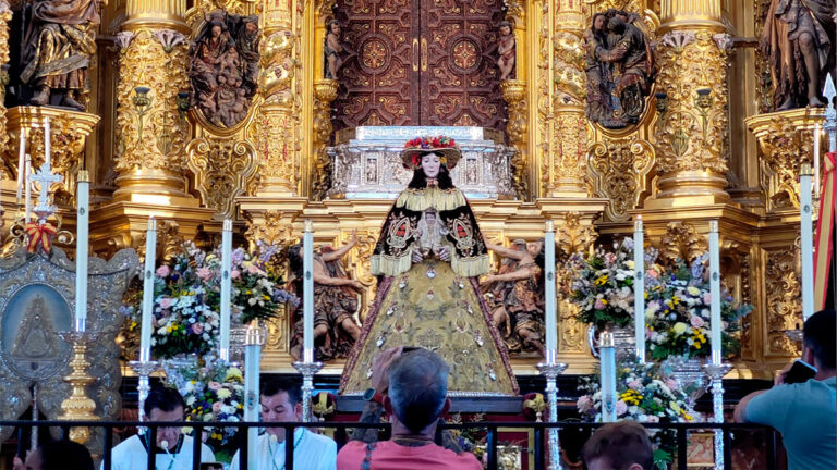 La Virgen del Rocío ya está en Almonte: Así ha sido la Venida de 2026
