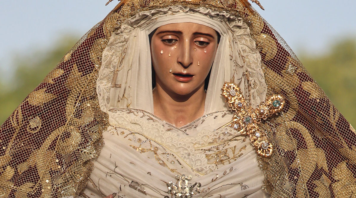 Virgen de los Dolores del Cerro durante el XXIV aniversario de su coronación