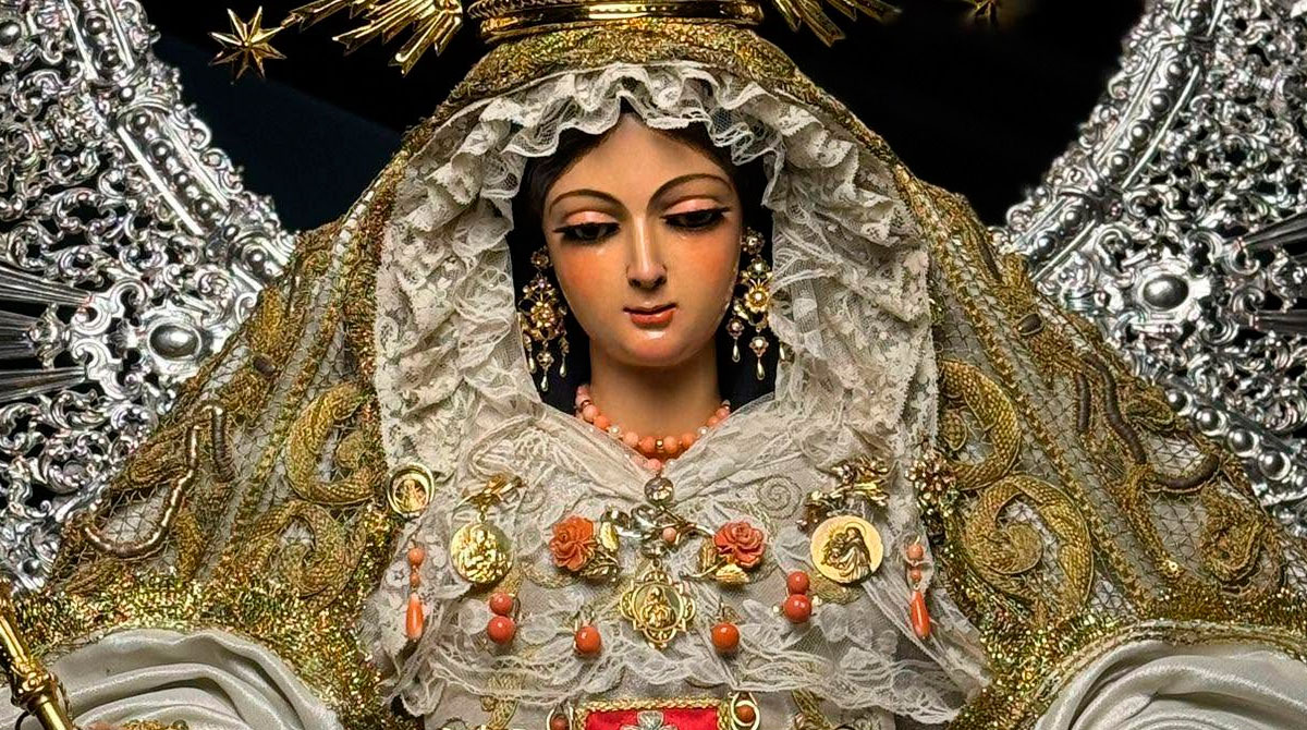 Nuestra Señora de las Mercedes Coronada de la Puerta Real de Sevilla